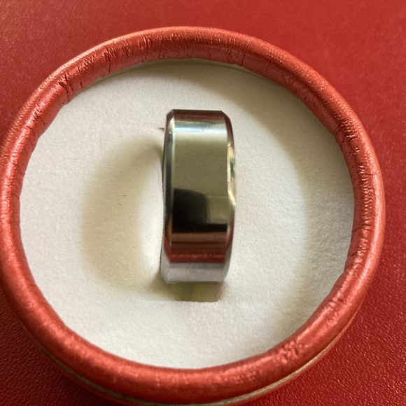 COPY - Tungsten Carbide band By Halo Polished cut edges. Size 9 9cm wide - Picture 6 of 6